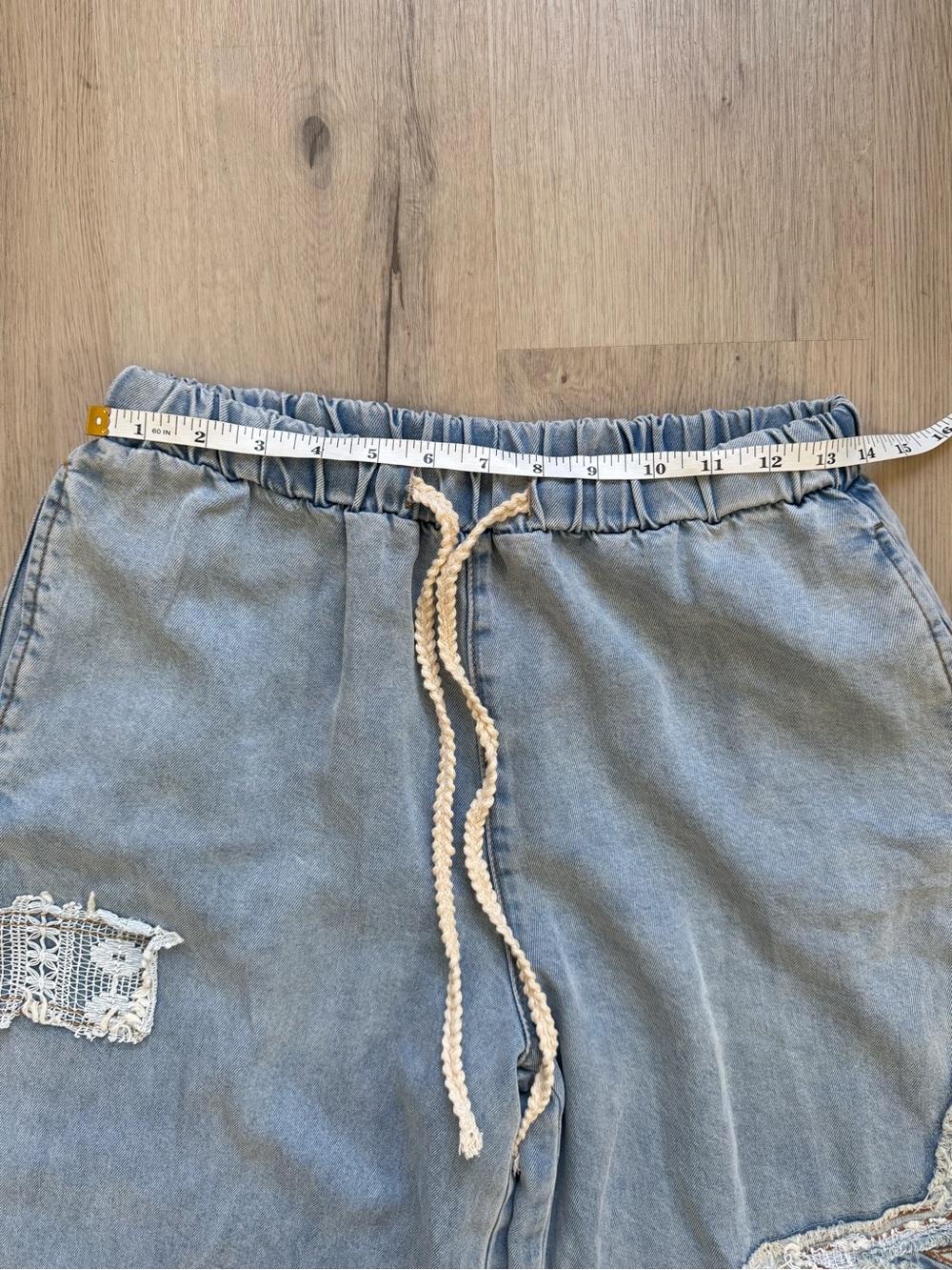 POL Wishing Star Light Wash Denim Joggers with Star Appliqués Soft Cotton Size M - Picture 5 of 8